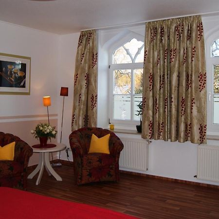 Deluxe Apartments Der "Alten Apotheke" Prerow Exterior photo