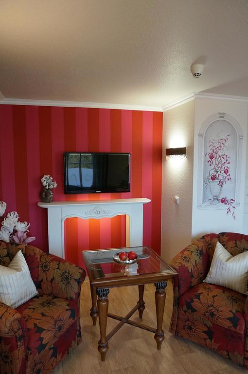 Deluxe Apartments Der "Alten Apotheke" Prerow Room photo