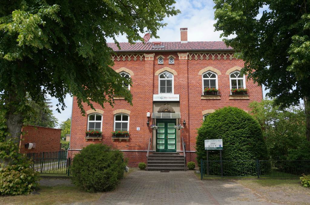 Deluxe Apartments Der "Alten Apotheke" Prerow Exterior photo