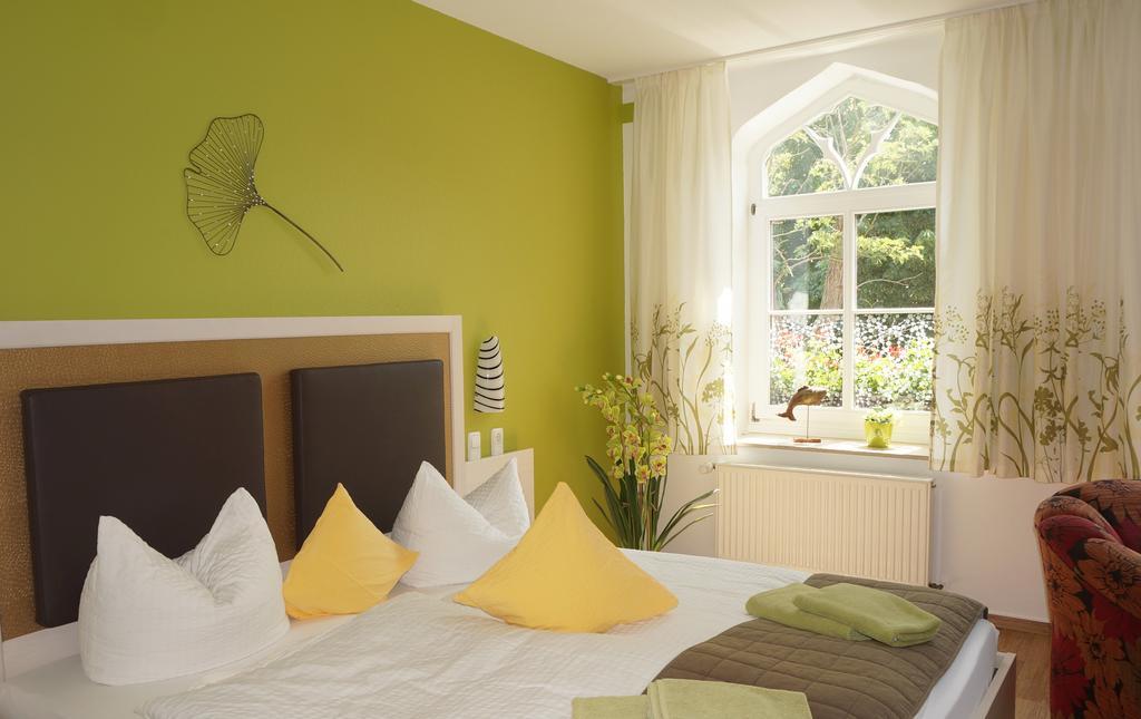 Deluxe Apartments Der "Alten Apotheke" Prerow Room photo