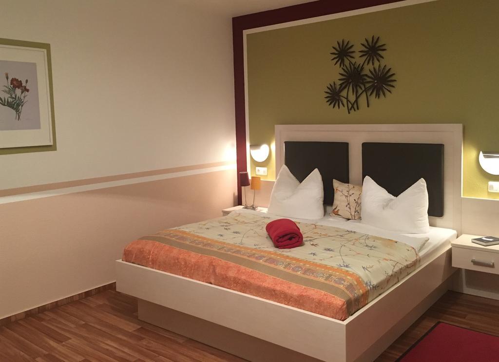 Deluxe Apartments Der "Alten Apotheke" Prerow Exterior photo