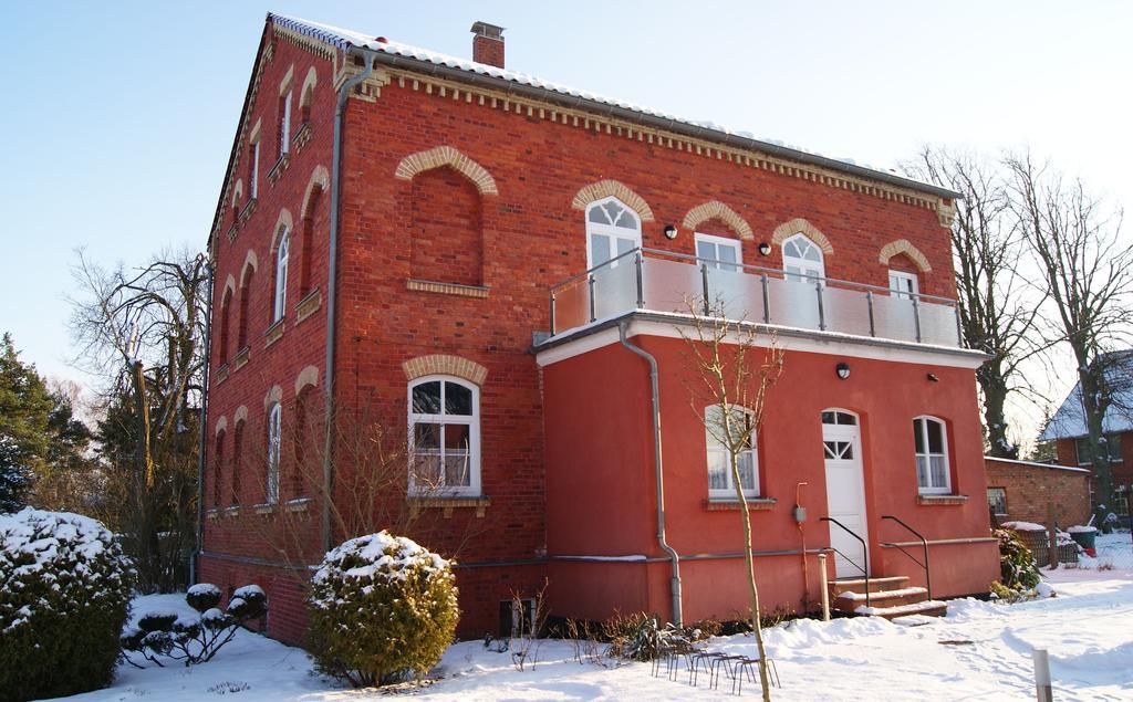 Deluxe Apartments Der "Alten Apotheke" Prerow Exterior photo